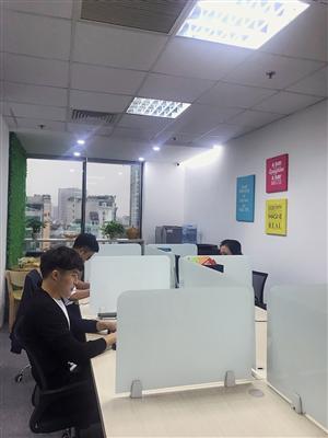 Chỉ 2,5 triệu / tháng / chỗ ngồi làm việc ngay trung tâm thành phố Hà Nội